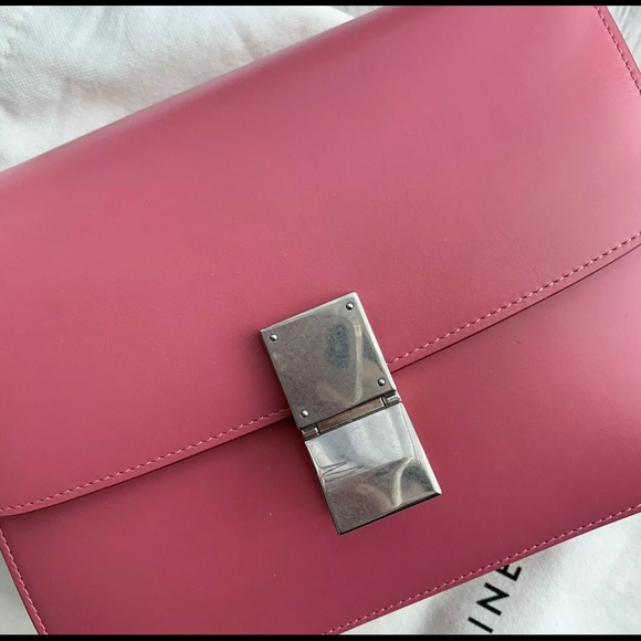 ❌SOLD❌100% Auth Celine Classic Box Medium Bubble - Picture 2 of 8